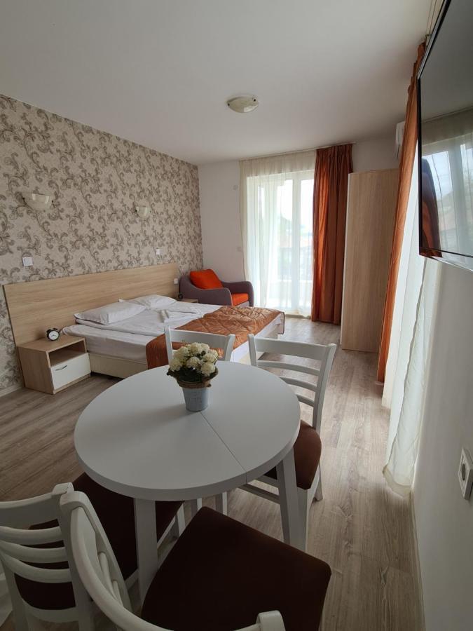 אובזור Mida Apartment מראה חיצוני תמונה